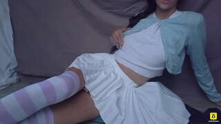 СИМПАТИЧНА ЈАПОНСКИ СТУДЕНТ КРЕМ ПИЧКА