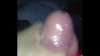 נאָגל פאַרב האַנט אַרבעט