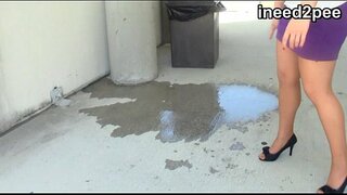 Ineed၂pee omorashi&amp;amp;ဘာင္းဘီစွတ်နောက်ကွယ်မှ ၃၁