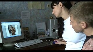 Bayek iki widens sikil sudhut mbukak