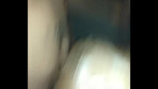 TIANICA RAE SUBMETAS AL LATINA SUCKING KAJ DOGGYSTYLE