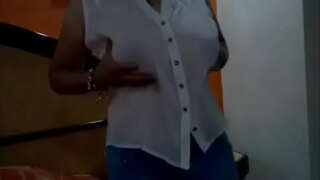 Njengoko ufuna ukushenxisa boobs wam umfazi