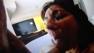 Puma apskretėlė užima didelę apkrovą ant veido!