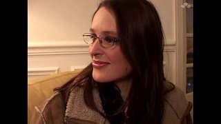 бик кайнар француз брюнетка