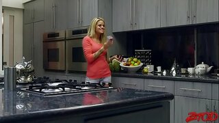 Ingaba Jess Rhodes Omkhulu Ngokwaneleyo Ukukhombisa U-Konke Oko Cock