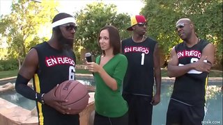 Jada Stevens dan Emy Reyes