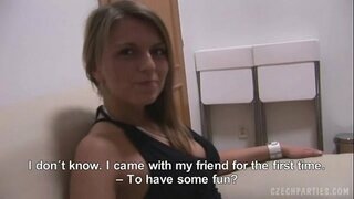 GRAŽUS MODELIS FUCKS UŽ PINIGUS!