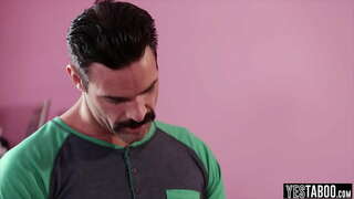 Sa ting-init nga Adlaw gets giiyot pinaagi sa iyang ama-ama