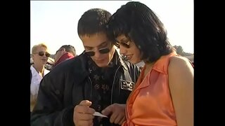 די פּרינצעסין, די באַדיגאַרד, און די פּאַס-טיזער