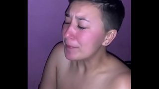 Slut खान धेरै भार बस सह