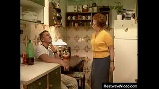 Granny sacara Gedé Adventures #1 - Susan - beda dina umur antara asak redhead mom jeung ngora nya lover teu bisa jadi leuwih gede!